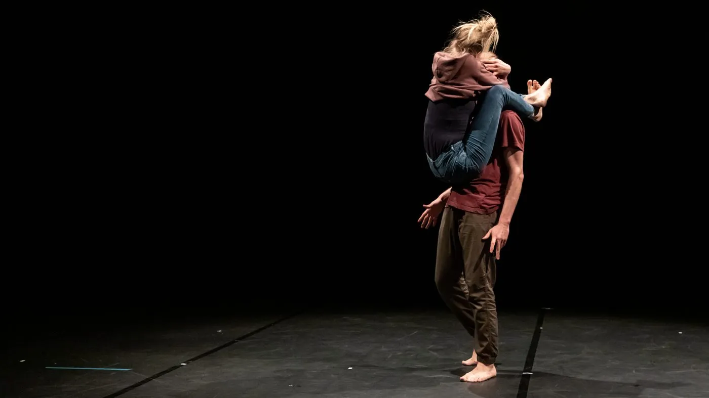 I, holobiont – luento- ja tanssiteos